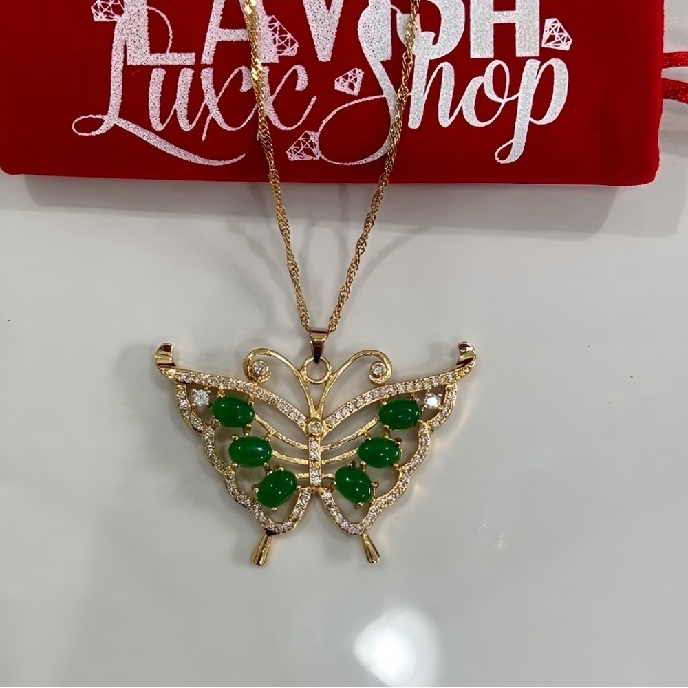 Jade Butterfly Pendant Necklace 18inch